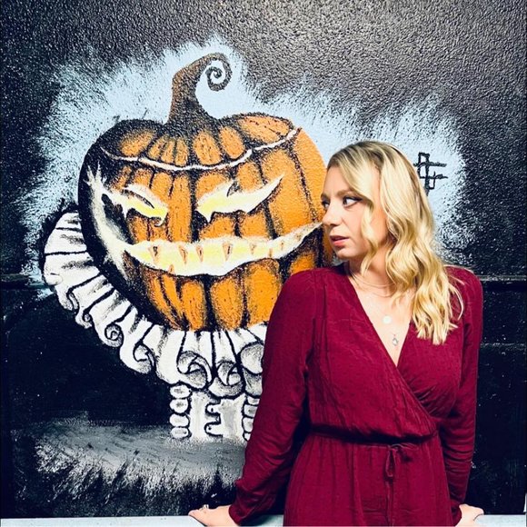 Meet your Posher, Sammira - Picture 1 of 3